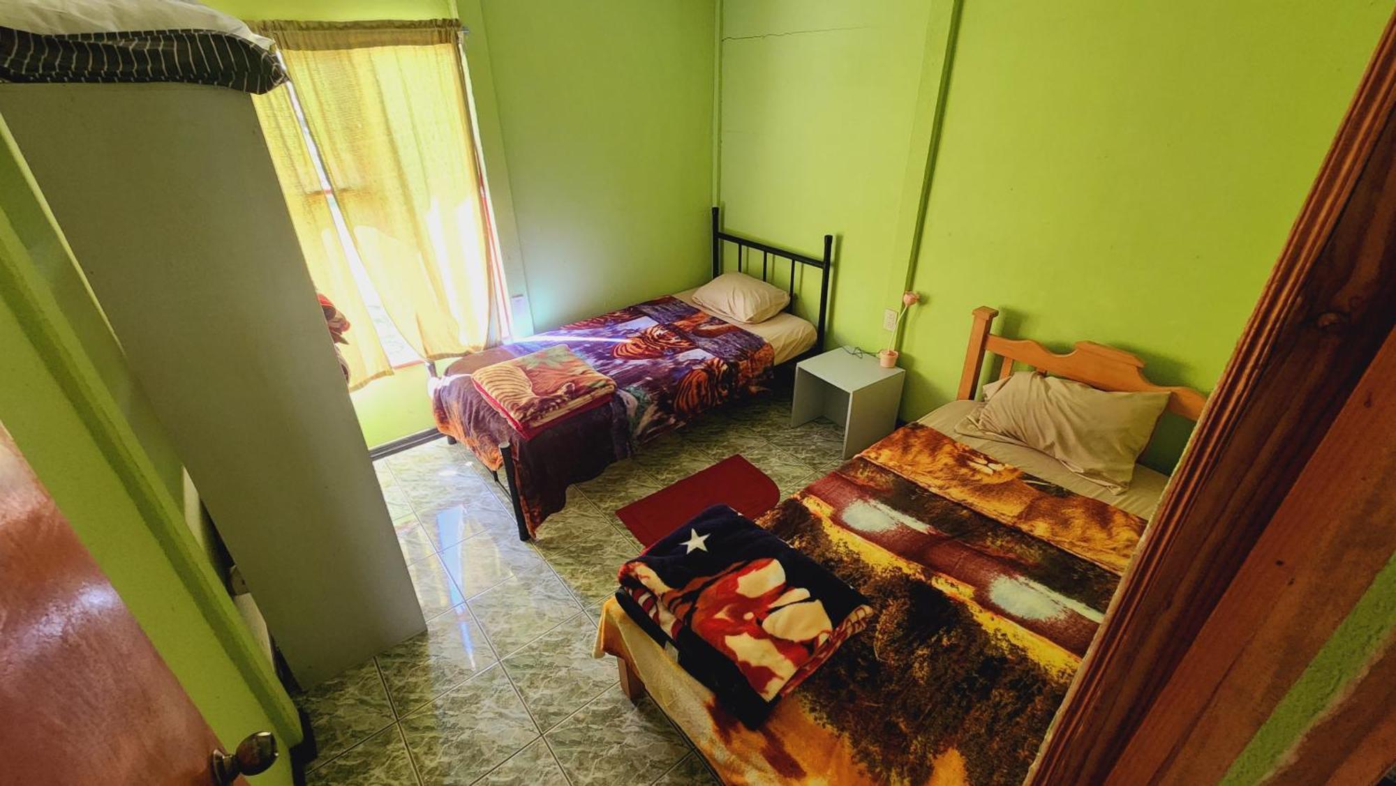 Hospedajes Richie Eco Camp Providencia Ngoại thất bức ảnh