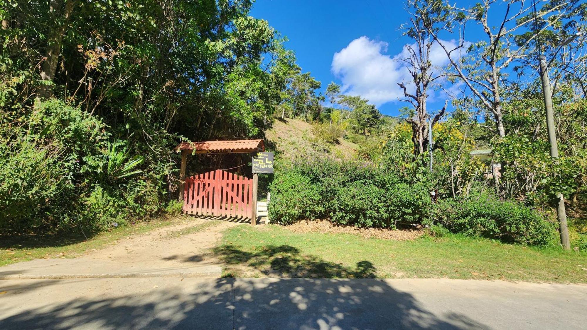 Hospedajes Richie Eco Camp Providencia Ngoại thất bức ảnh