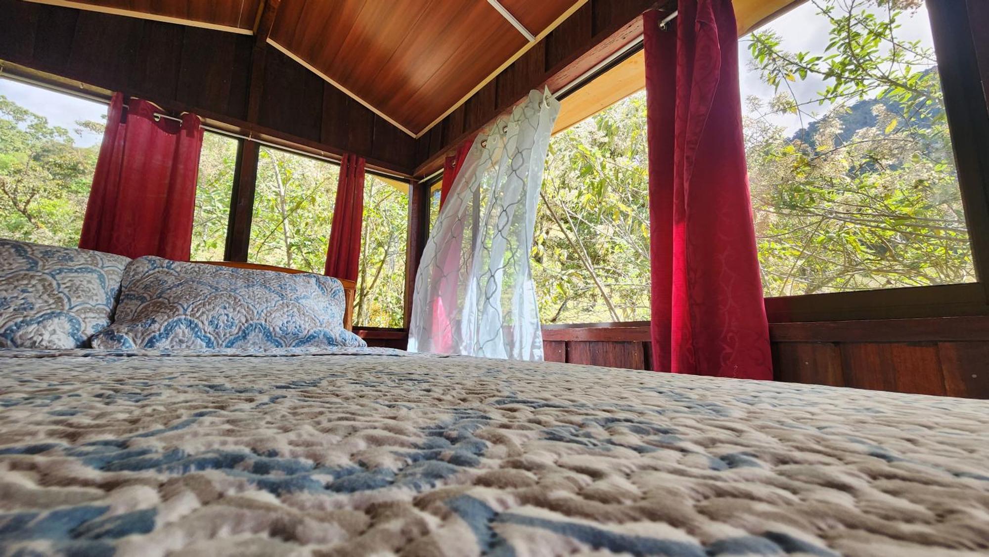 Hospedajes Richie Eco Camp Providencia Ngoại thất bức ảnh