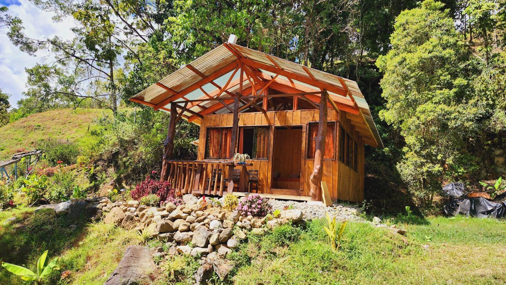 Hospedajes Richie Eco Camp Providencia Ngoại thất bức ảnh